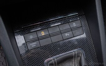 Škoda Octavia RS 2.0TDI 4x4 DSG 135kW - 17