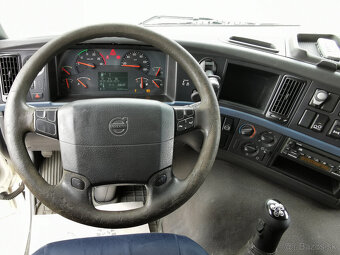 Prodám VOLVO FM 13 440 62R EURO 4 silo na přepravu mouky - 17