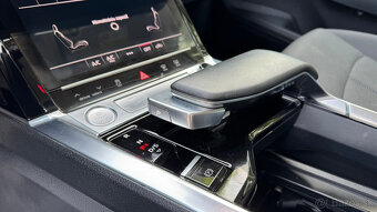 Audi E-tron 50 quattro Advanced - 17