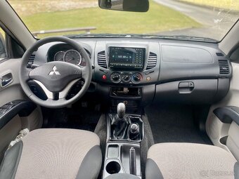 Mitsubishi L 200 L200 2.5 DI-D 100KW Double Cab ANIMAL 2015 - 17