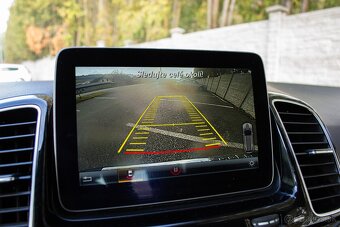 Mercedes-Benz GLE SUV 350d 4matic A/T - 17