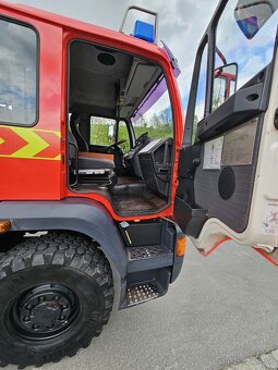 Man 4x4 Hasičske auto vozidlo ziegler Camper caravan - 17