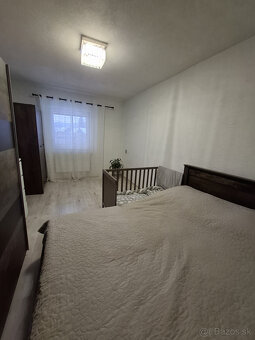 PREDAJ: zrekonštruovaný 4i rodinný dom Pohronská Polhora, vy - 17