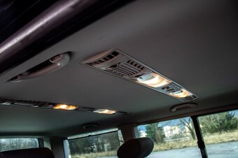 Volkswagen T5 Multivan Startline 2.0TDi 103kW, M6 - 17