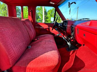 1991 Ford F-250 7.5 V8 XLT | 4x4 | MANUÁL - 17