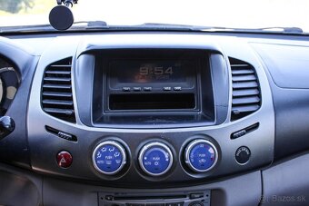 Mitsubishi L200 2.5 DI-D Double Cab A/T 4x4 - 17