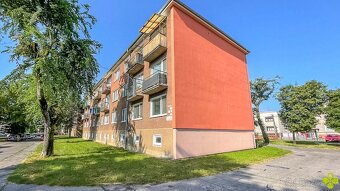 Jedinečný 2 izbový byt s balkónom Ul. Rudnaya Prievidza 61 m - 17