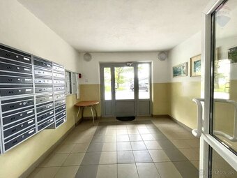 Prenájom : 3-izbový byt s krásnym výhľadom a príjemným okolí - 17