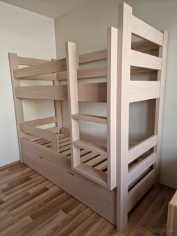 Masívna poschodová postel - 17