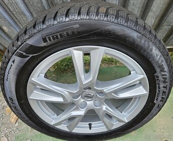 Originálna zimná sada VOLVO - 5x108 r18 + 235/55 r18 - 17