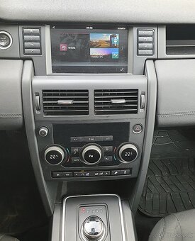 Land Rover Discavery Sport 2.0DSD4 SE AWT AT/9 110KW - 17