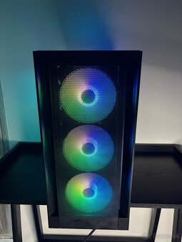 Intel 14jadro/28vlakno, Vega 64 8gb, 16GB RAM, 256gb+1tb - 17
