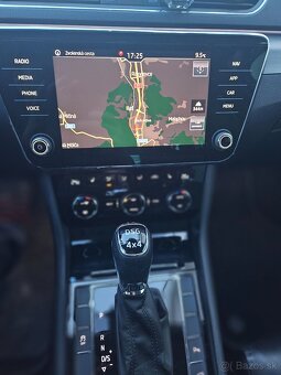 Predam Skoda Superb Combi 4x4 DSG 2019 140kw - 17