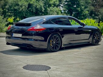 Porsche Panamera 4 3,6 PDK - Možná výmena - 17