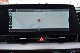 Kia Sportage 1.6 T-GDi +HEV Platinum A/T - 17