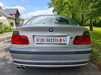 BMW 323i 125kW - - 17