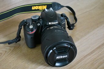 Nikon d3200 + objektiv nikkor 18 - 105 AF-S - 17