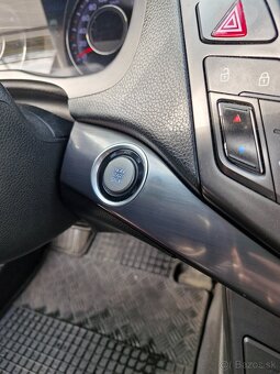 Hyundai i40 2012 - 17