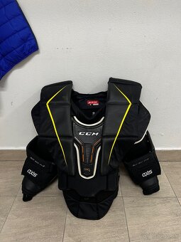 Brankárska výstroj - 17