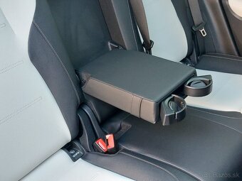 Mercedes-Benz GLA AMG 35 4-Matic - 17