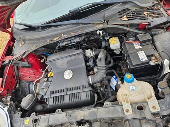 Alfa Romeo MiTo 1.4i 16v model 2010 - 17