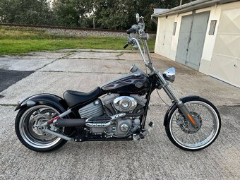 Harley Davidson FXCW Softail Rocker - 17