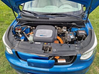 KIA Soul EV elektroauto 81kW 06/2018 - 17