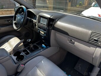 KIA Sorento 2.5 CRDi - 17