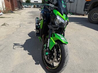 Kawasaki Z900 - 17
