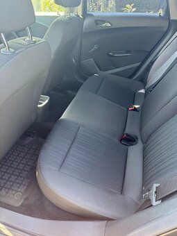 Opel ASTRA-J, 1,4 benzín, 2010 - 17