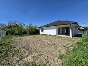NOVÝ 4i RD 112 m² s terasou 27 m² + 600 m² pozemkom / Ďurkov - 17