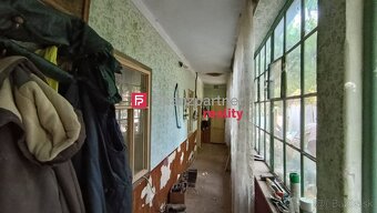 Starý dom na pozemku 2034m2, Sasinkovo, Hlohovec - 17