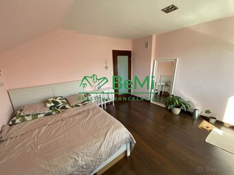 028-12-PAMAa  Luxusný 5 - izbový rodinný dom s bazénom, Nitr - 17