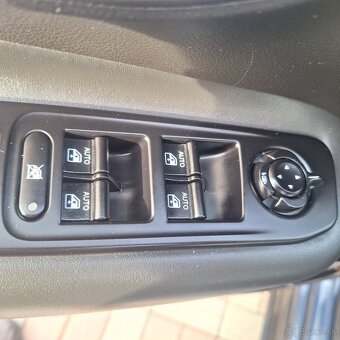 Jeep Renegade 1.0 GSE Night Eagle - 17