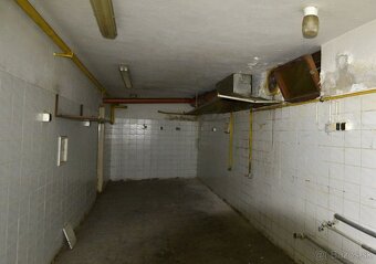 150 m2 - Nebytový priestor na PREDAJ, Trenčín centrum - 17