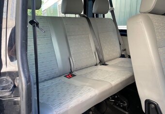 VOLKSWAGEN TRANSPORTER T5 2.0 TDI 103kw FACELIFT 9 MIEST - 17