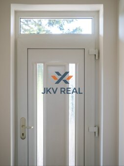 Na predaj zrekonštruovaný 5- izbový rodinný dom v Zálesí s v - 17