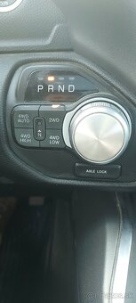 Dodge RAM 1500 SLOVENSKÉ AUTO - 17