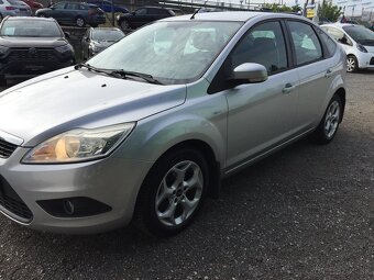 Ford Focus 1.6 16V Duratec Titanium  2 990 € - 17