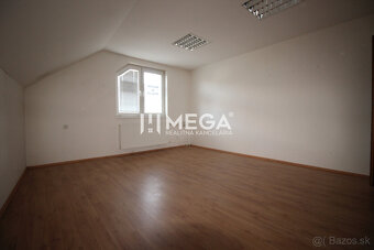 NA PREDAJ: Výnimočná nehnuteľnosť vo Vranove nad Topľou - 17