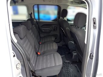 Opel Combo LONG INNOVATION 1,5 CDTI AT8 - 17