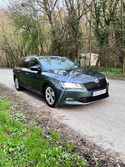 Škoda Superb SPORTLINE combi - 17