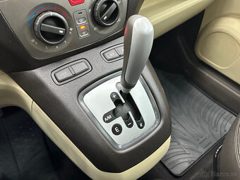 Lancia Musa 1.4 Benzín Automat - 17