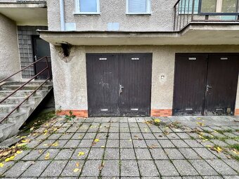 🏡 3-izbový byt so záhradou, 2 balkónmi, garážou a veľkou pi - 17