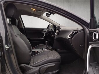 Kia XCeed 1.5 T-GDi M6 GOLD - 17