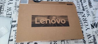Lenovo IdeaPad Flex 5 (model 82R900F9CK) - 17