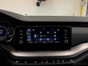 Škoda octavia IV combi 2,0 TDI 85kW rv.3/2023 čr. 1 majitel - 17