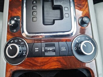Volkswagen Touareg 3.6 V6 Tiptronic - 17