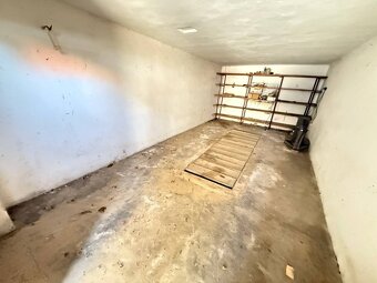 Nemčice - rodinný dom v pokojnej ulici ss pekným pozemkom - 17