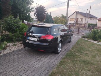 Predam Opel Insignia Sports Tourer - 17